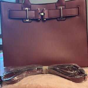 Elegant Burgundy Handbag
